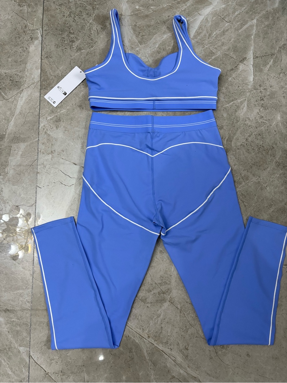 ALO Yoga Periwinkle Blue High-Waist Leggings & Sports Bra Set - Picture 3 of 5